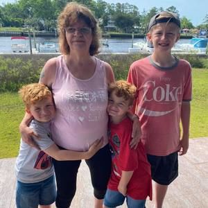 Meet your Posher, Carolyn